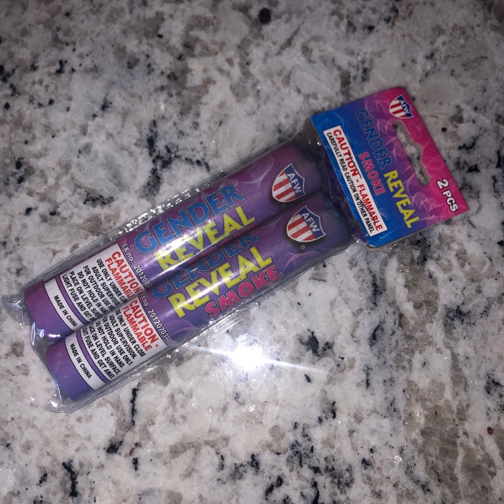 💢 SOLD. Gender Reveal Smoke